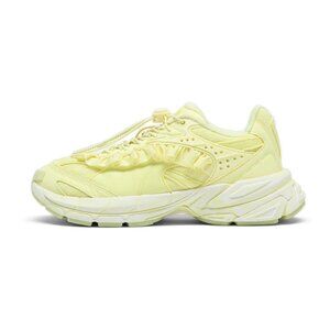 GIVEAWAY - Collina Strada Velophasis Vintage Yellow Sneaker